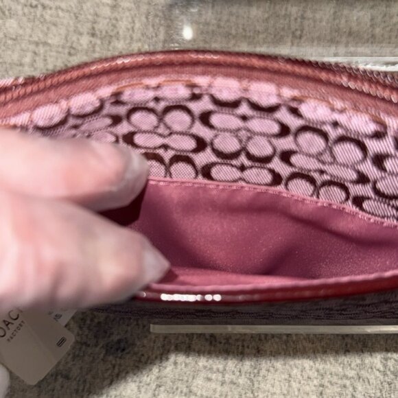 Coach Signature “C” Wristlet (Dusty Pink) with Hangtag & Care Instructions (NWT) - Picture 9 of 10